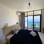 Penthouse Ocean View - Parking @center Sesimbra